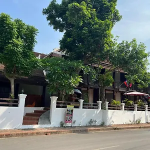 Hotel Golden Lotus Namkhan View